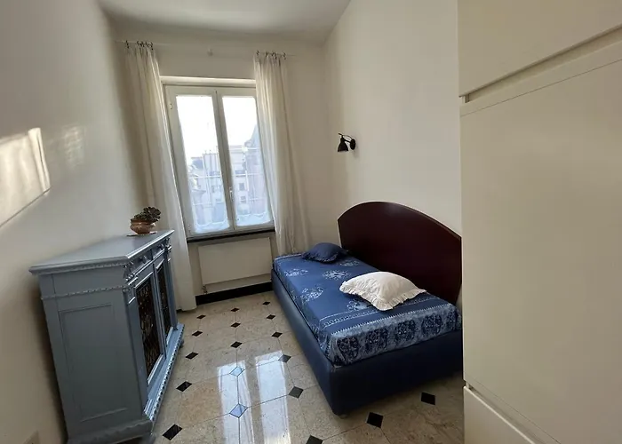 Sweet Flat By Saint Peter